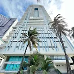 Phenomenal 2 Bedroom Suite With Oceanview Balcony!