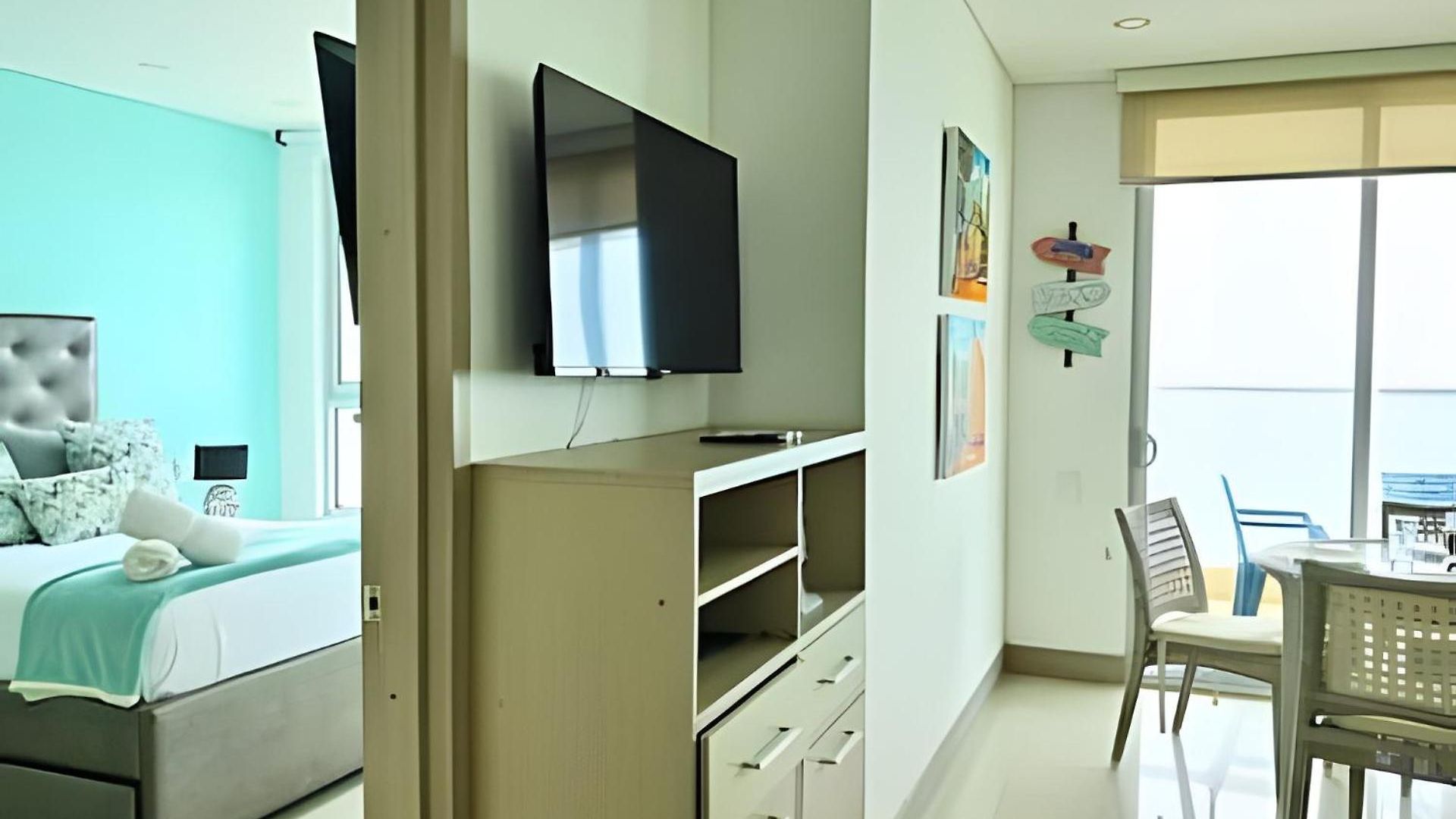 Phenomenal 2 Bedroom With Oceanview Balcony! Cartagena