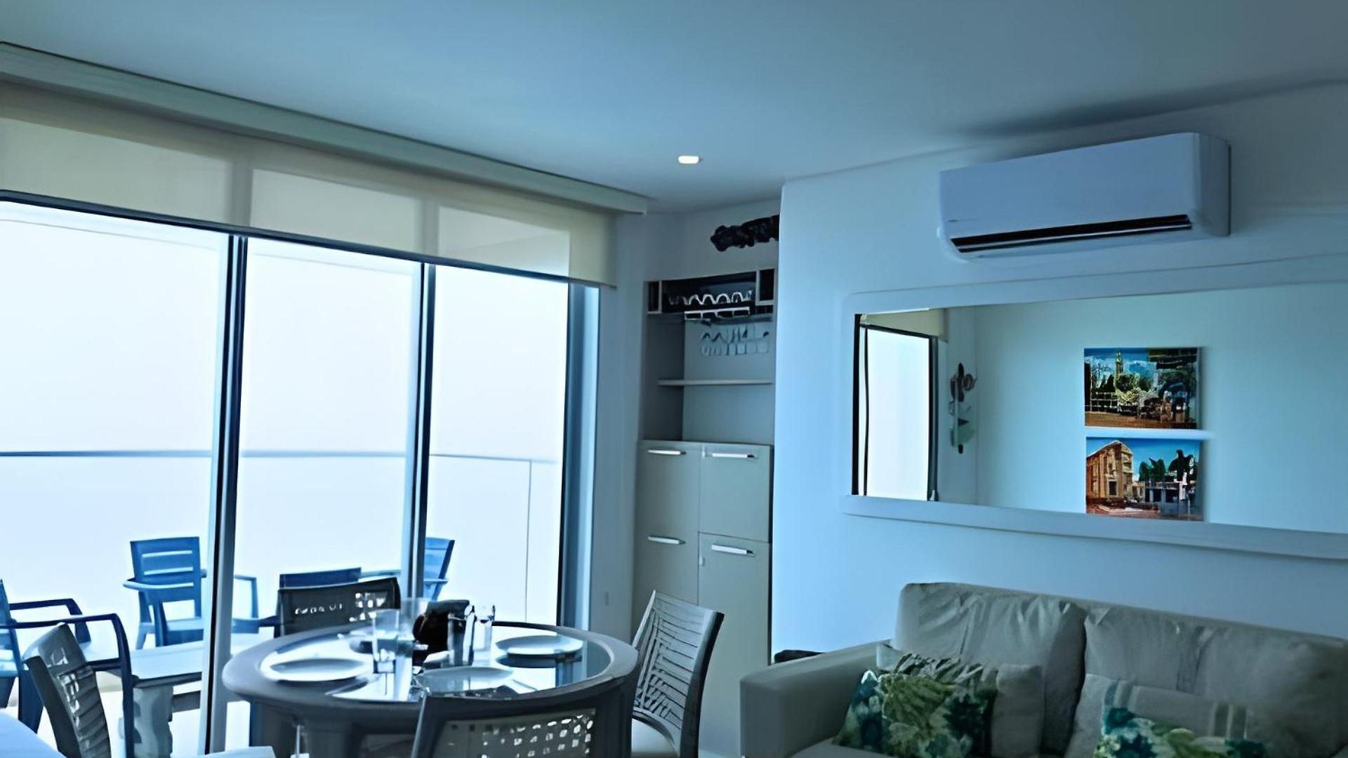 Phenomenal 2 Bedroom With Oceanview Balcony! Apartamento Cartagena