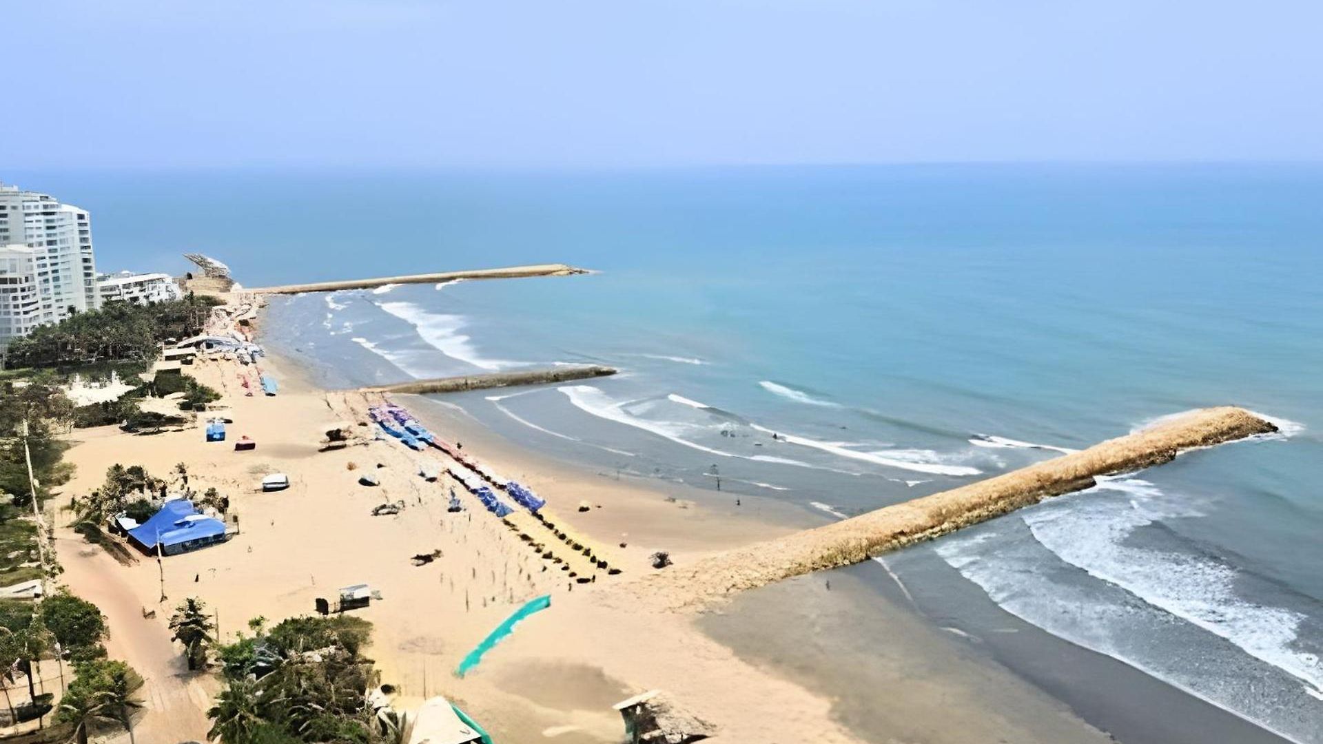 Phenomenal 2 Bedroom With Oceanview Balcony! Apartamento