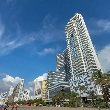 Phenomenal 2 Bedroom With Oceanview Balcony!