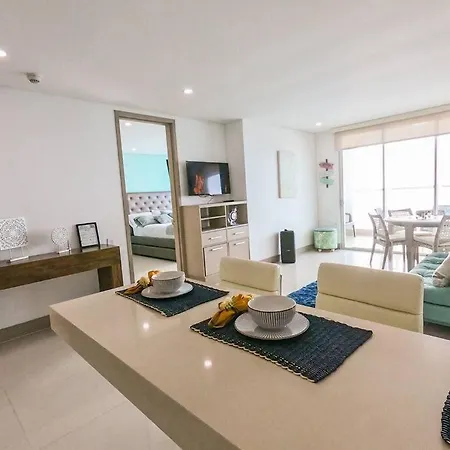 Phenomenal 2 Bedroom With Oceanview Balcony!