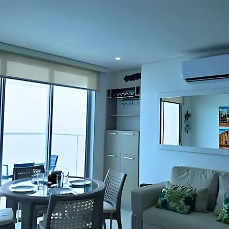 Phenomenal 2 Bedroom With Oceanview Balcony! Apartamento Cartagena